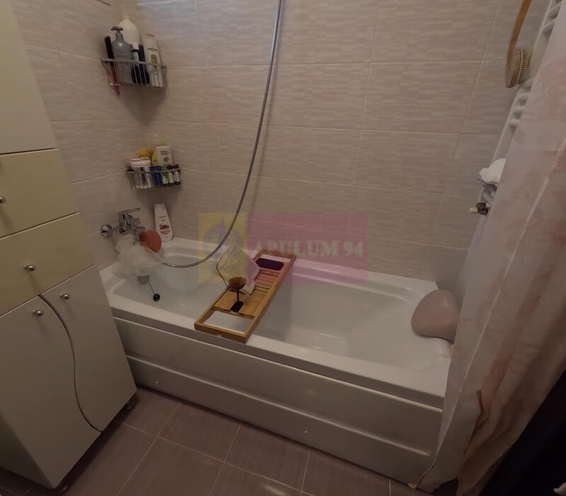 Apartament decomandat 48mp 2 cam bloc nou loc parcare - OPORTUNITATE!